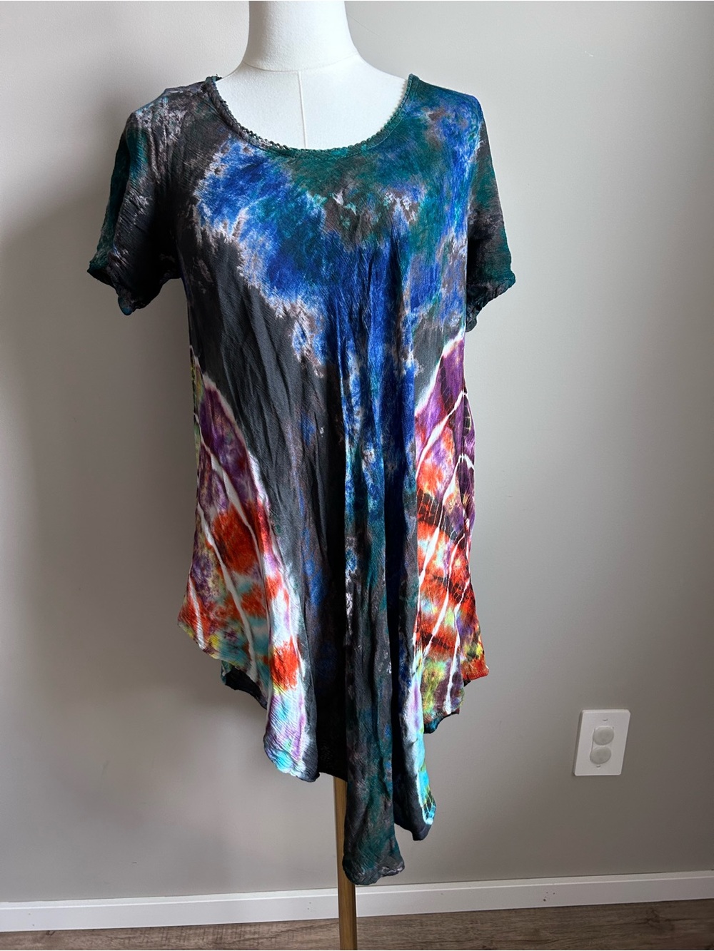Women's Multicolor Tie-Dye Short Sleeve Swing Tunic summer bright